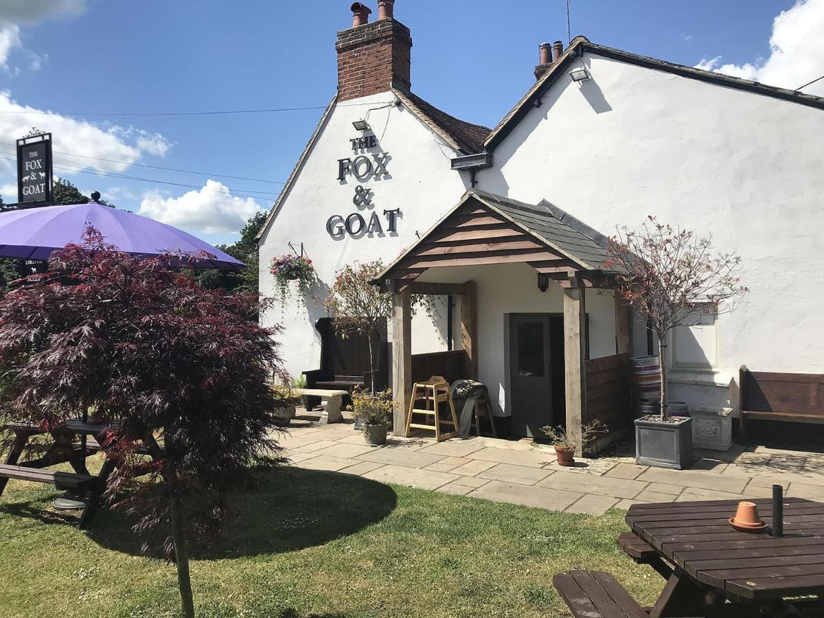 Fox And Goat Hotel Waterstock Exterior photo